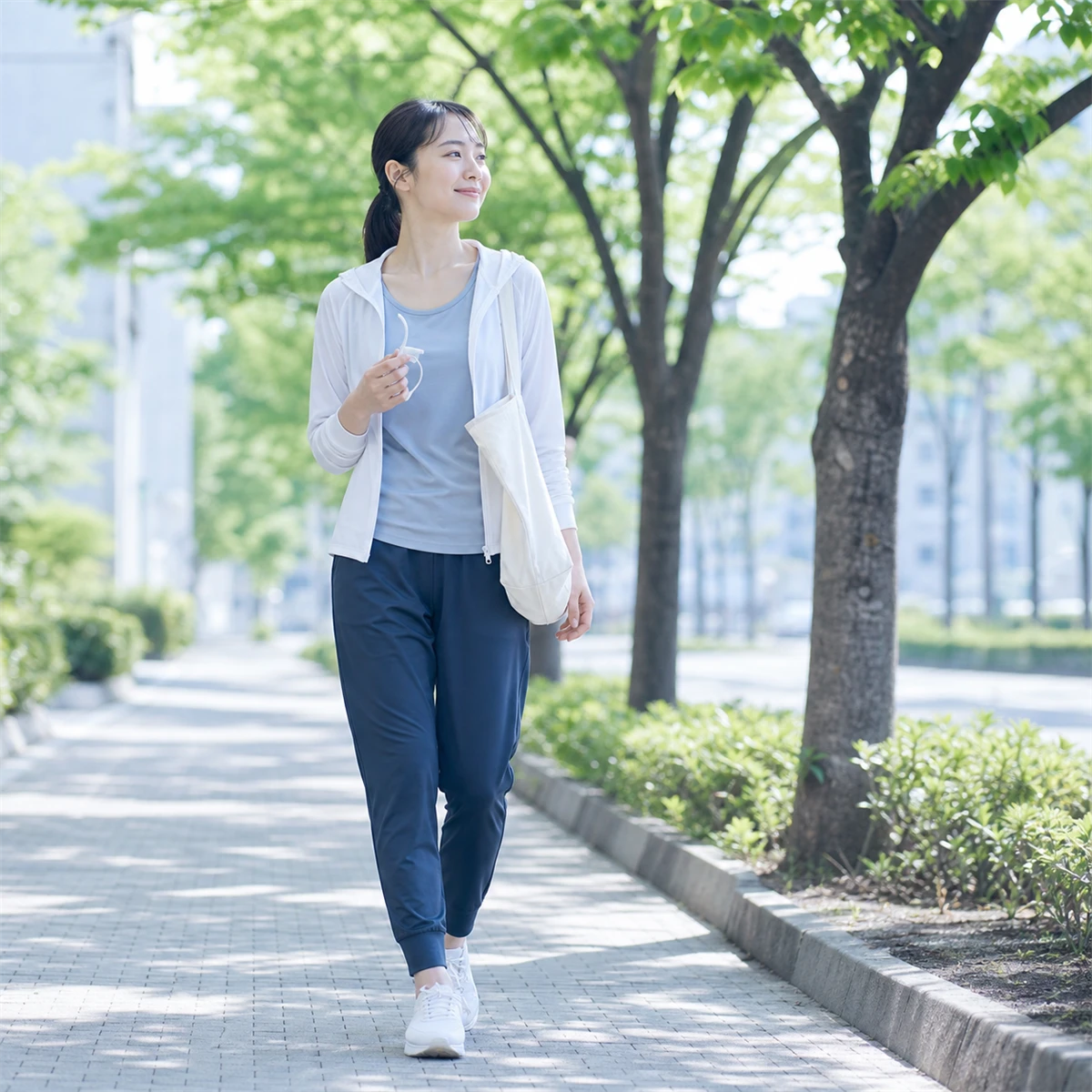 每天出門走三十分鐘，讓情緒跟著流動